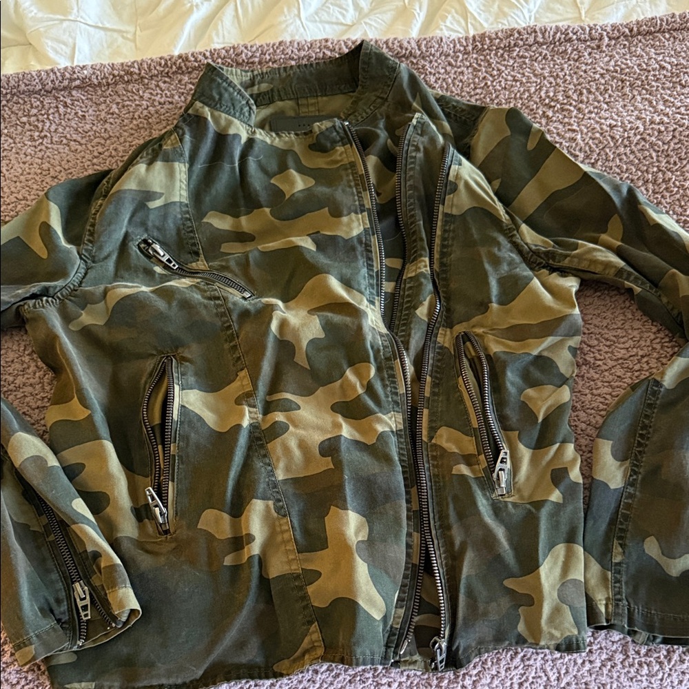 Blank NYC Camouflage Belt - Picture 4 of 8